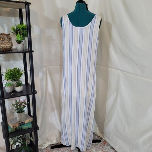 Sadie & Sage Danna Striped Maxi Dress‎ - Size Medium - Picture 5 of 12